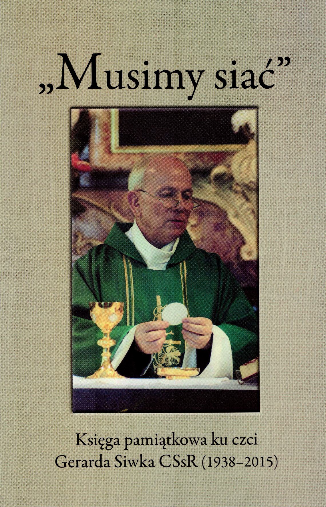 musimy-siac-ksiazka-pamiatkowa-o-ogsiwku-okladka-small